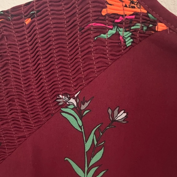 Donna Morgan Shirt sleeved Dress size 12 NWT Burgundy color - Picture 5 of 6